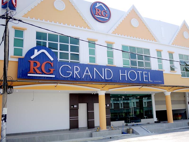 Rg Grand Hotel Бату Пахат Екстериор снимка